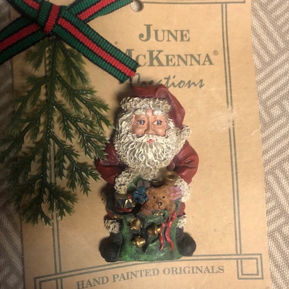 June McKenna Santa Pin - Picture 1 of 6